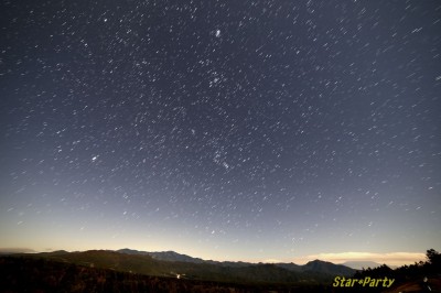 Eos６Ｄ SAMYAN 14mm/F2.8  F5.6 20sec×8(比較名合成) ISO3200